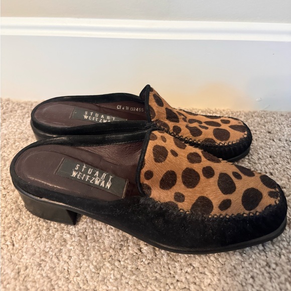 Stuart Weitzman Leopard Print Slip-On Loafers - Picture 2 of 5